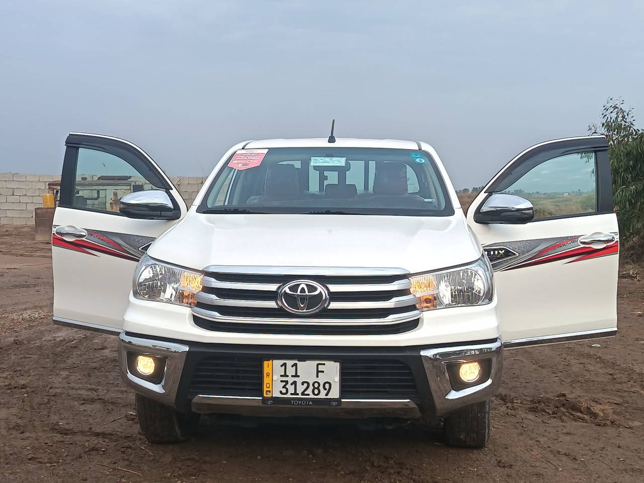 هايلوكس موديل 2024 للبيع مكفوله كفاله عامه ماشيه 30 الف
المكان ديالئ 
رقم صاحب السيارة ***********
