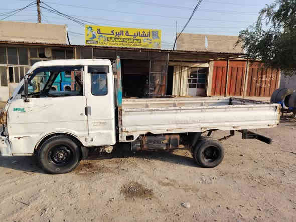 سلام عليكم بيع مستعجل بنكو 96راعيه ما اندله اتكفلك من سرقه وعشاير السعر 25 وبيها مجل  العنوان بغداد بسمايه الهاتف ***********
