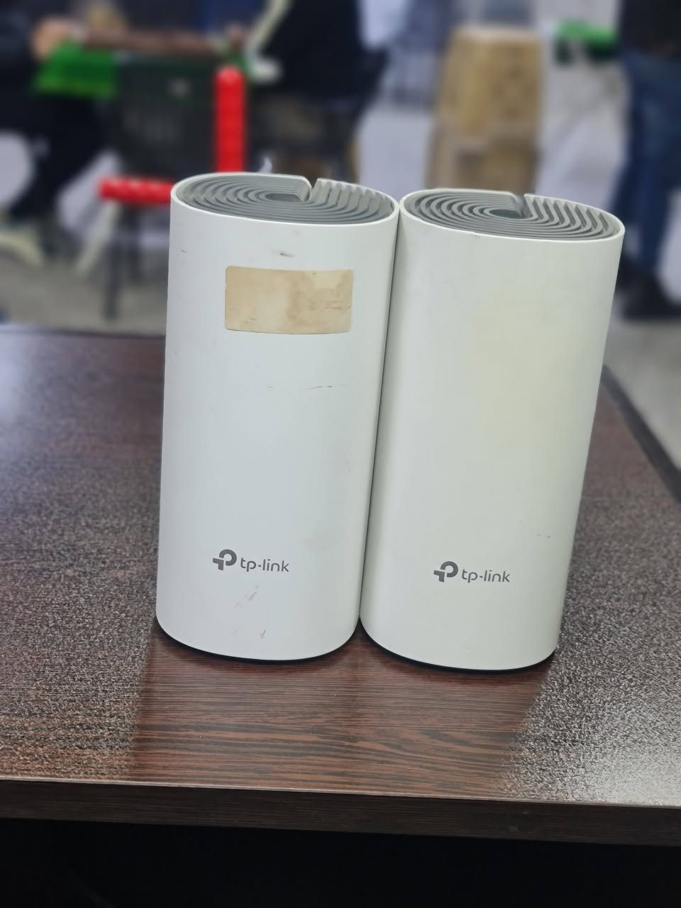 السلام عليكم
سستم كاشير كوفي سبيدو امتب وياهه ٤ ايبادات

كلهن بمليون و٦٥٠ الله كلش نضيف ومرتب وبي مجال
اتصال على السيمكارت ***********
واتساب ***********
