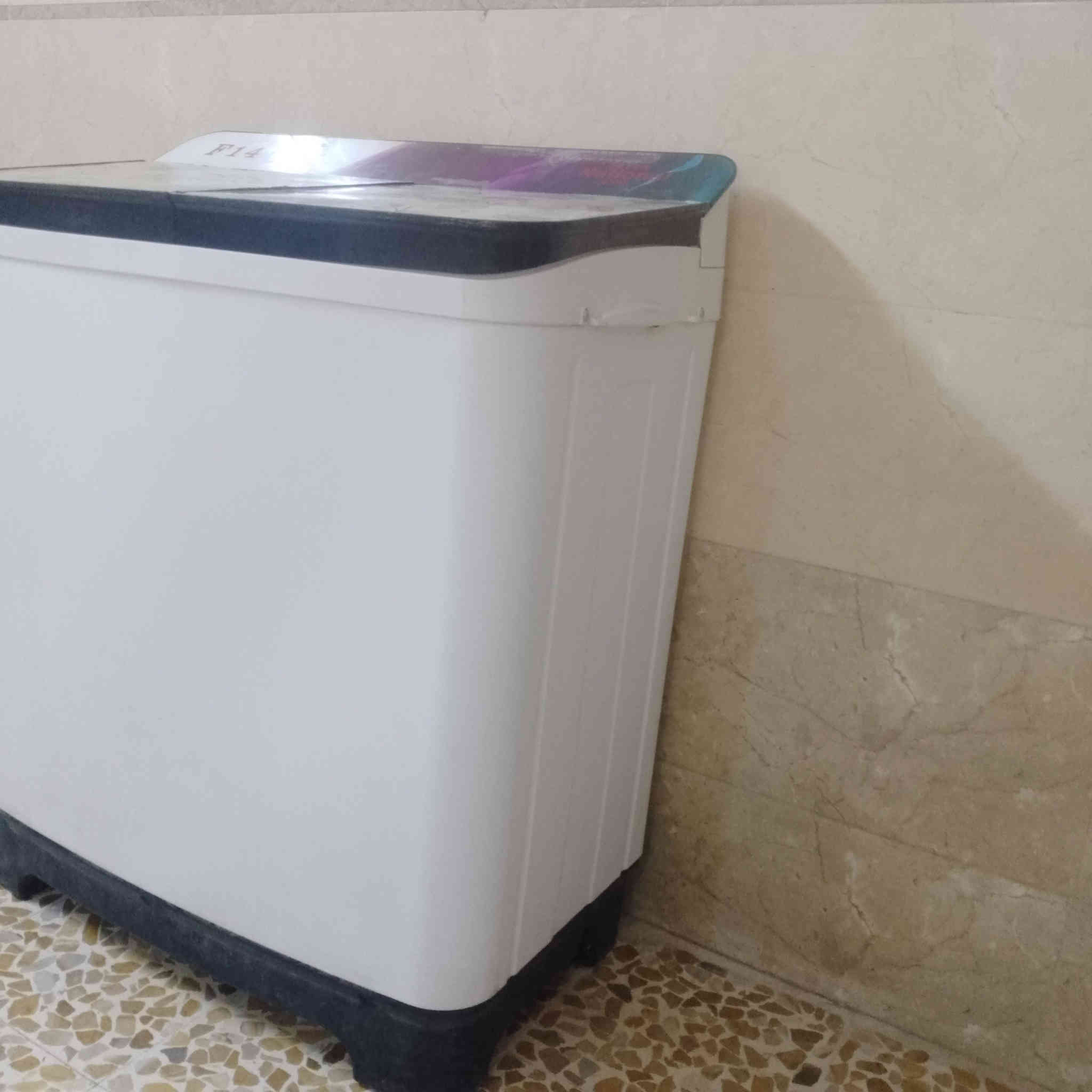 غسالة ناشنول ياباني حجم 14 كيلو  
مستخدم شهر واحد فقط 
السعر 125 الف العنوان موصل الايسر حي سومر
 الاستفسار على الرقم او خاص 
‏‪***********‬‏
