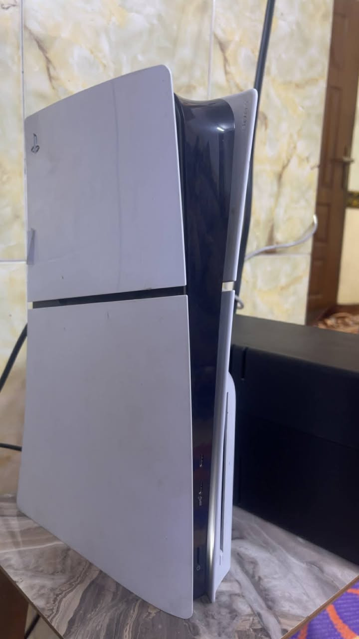 شونكم شباب
بلي فايف سلم واحد تيرا نضافه فول لا مصلح ولا شي ملحقات كامله ما عدا كارتون مالته
وياUps1500
يدات 2 وحده نسخه سبايدرمان
ويا9اقراص من ضمنهم بيس١٥و٢٠و٢١ لبيع قيم بل يرضي ربك مكاني بغداد شعله


**إذا كنت صاحب هذا الإعلان وتريد حذفه لأي سبب، رجاءا أرسل رسالة إلى الدعم الفني**