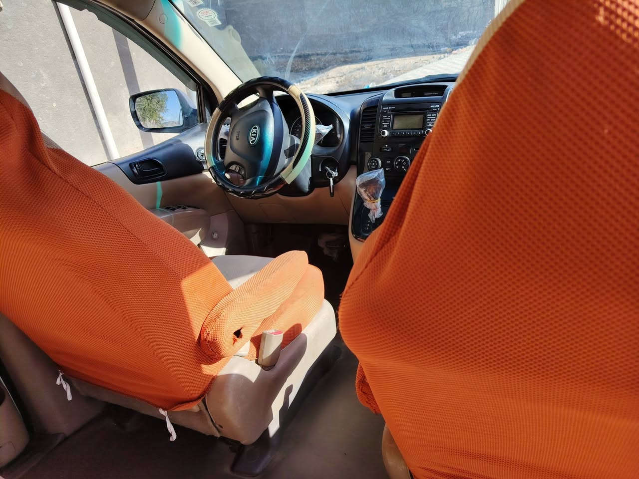 كرنفال خليجي 2012
كفاله عامة من الضربة أو اي عيب شرعي 
محرك 2700 وباقي التفاصيل بالصور 
السيارة موجوده بالرميثة ***********
