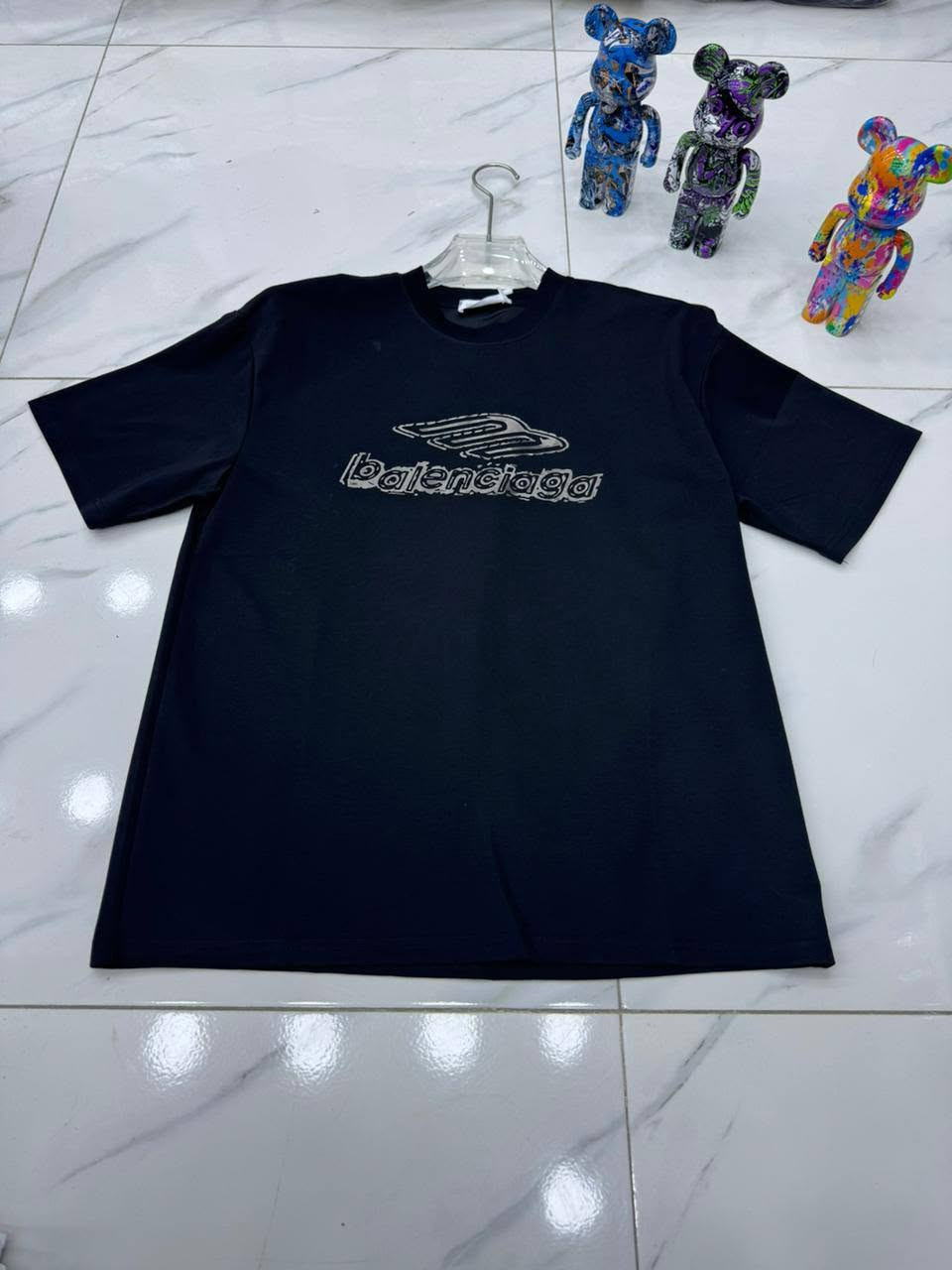 جمله جمله جمله فقط 
سواد فقط 
بدي فول كوالتي خام درجه اولى
قياسات  xL XxL 3XL 4xL
سعر القطعه 9 الاف  السريه 4 قطع  سعرها 36


**إذا كنت صاحب هذا الإعلان وتريد حذفه لأي سبب، رجاءا أرسل رسالة إلى الدعم الفني**