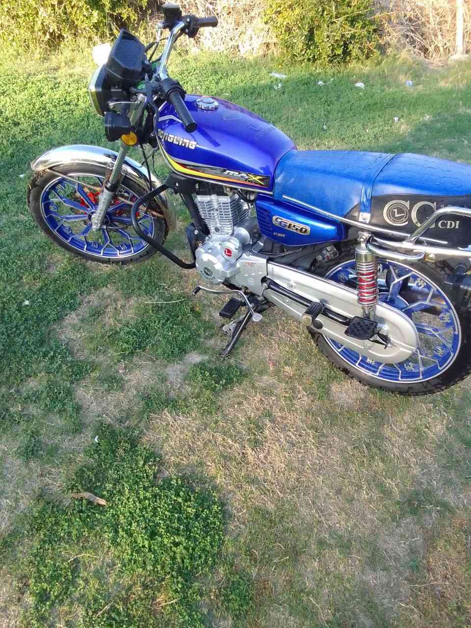 للبيع سيفان موديل 24
سعر 700 وبيه مجال
مكاني بابل سده الهنديه
مكفوله كفاله عامه
أوراق
***********
