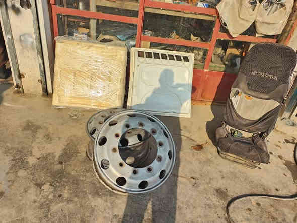 ***********

***********
