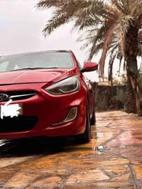 🙂🖐️ اكسنت 2017 امريكي 🇺🇲  السياره بيها 4 قطع بنيد وجاملغ جهة الصدر تبد...