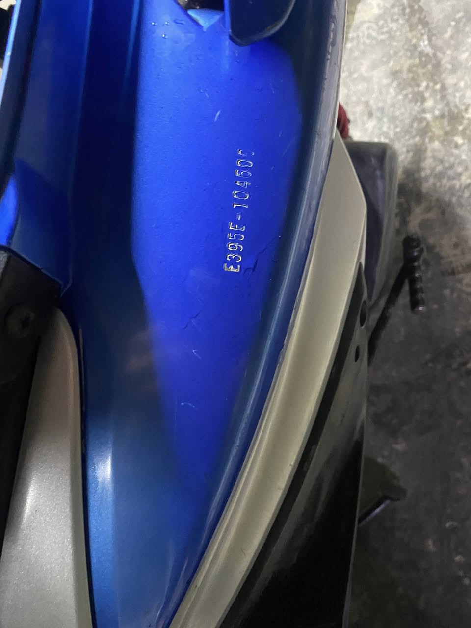 السلام عليكم ورحمة الله وبركاته سكنس فحل نوزل خط الدراجة قبل شهر نزلتها  جديدة بمعنى الكلمة الدراجة نكرة بكل وقت جيب فيتر وافحص واخليك على راسي العنوان بغداد الاعظمية تواصل ***********
