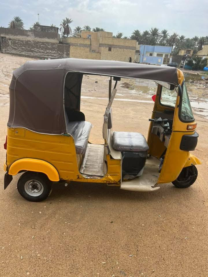 السلام عليكم تكتك موديل 2020 مكفوله من الصبغ والمعجون بيها طخات والتكمه ترجع بارد رقم كربلاء تحويل ثاني يوم للاستفسار ***********
