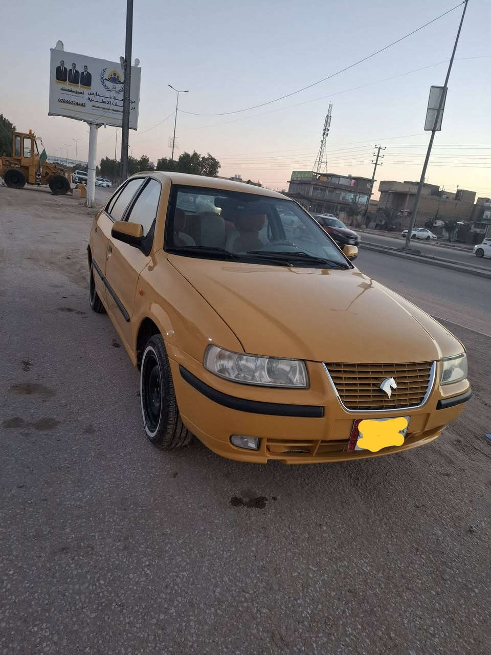 سلام عليكم سمند للبيع سياره حلوه ونضيفه  مديل 10 مكان  النجف مقبيل شارع السبيس  ***********
