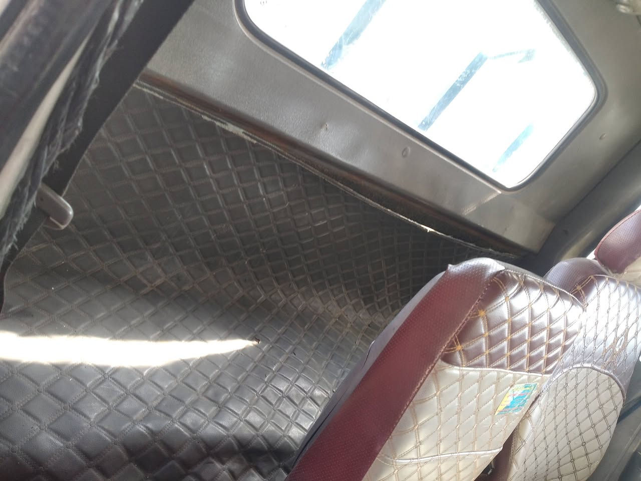 سلام عليكم   كيه  قرده للبيع موديل (2002) مكفوله من حداديه كرهبائيات شغاله تخم  تايرات جدد  مكفوله من محرك لا تبقيير ولا تنقييص  الاستفسار على الرقم ***********
