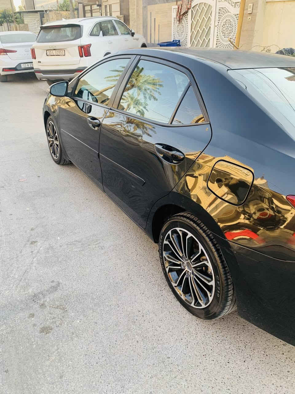 السلام عليكم
كورلا 2015 لون اسود وارد امريكي
حادثه فقط بنيد دون اي دواخل مثل ما موضح بصور الحادث 
مبدل بنيد فقط 
رقم بغداد باسمي
السياره بيه جراد خفيف  بالقماره والبنيد 
السياره فئه ال (S)
نص فول
تحكمات سيتيرن 
 نظام سبورت وايكو
 اشاير بالمري
تبريد ثلج 
شاشه 
كامره 
4 ويل
السياره مرتبه وحلوه 
ماشيه 157 ميل
كير محرك كفاله عامه
تخم تاير قبل 3 اشهر شديتهم

السعر …/123 ورقه 

مكان السياره بغداد العامريه 
 
***********
