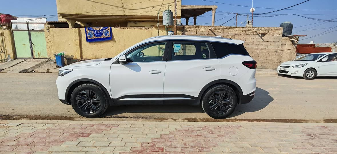 سلام عليكم من رخصة ادمن
للبيع شيري تيكو7برو 2022  
حررة  باسمي  مكفولة
 رقمي ***********
          ***********
 ماشية 34 الف
(رقم بغداد ) 
( مكان كربلاء) 
سعر 20.250 بيه مجال حك الغده
مواصفات 
محرك ١٥٠٠ تيربو
لايتات زينون عدسات
بكلايت خلفي لد
بصمة لون ابيض  
تشغيل عن بعد
نظام فتح وقفل الابواب 
ذكي عند اقتراب البصمهa
فتح الصندوق عند الوقوفd××A
6 بجانبه 
Aسايد بريك كهرباء 
تبريد قطعتين
شاحن واير ليس
حساسات،جنطة
 داخل ضمان شركةوكذلك كير ومحرك وكهربائيات
