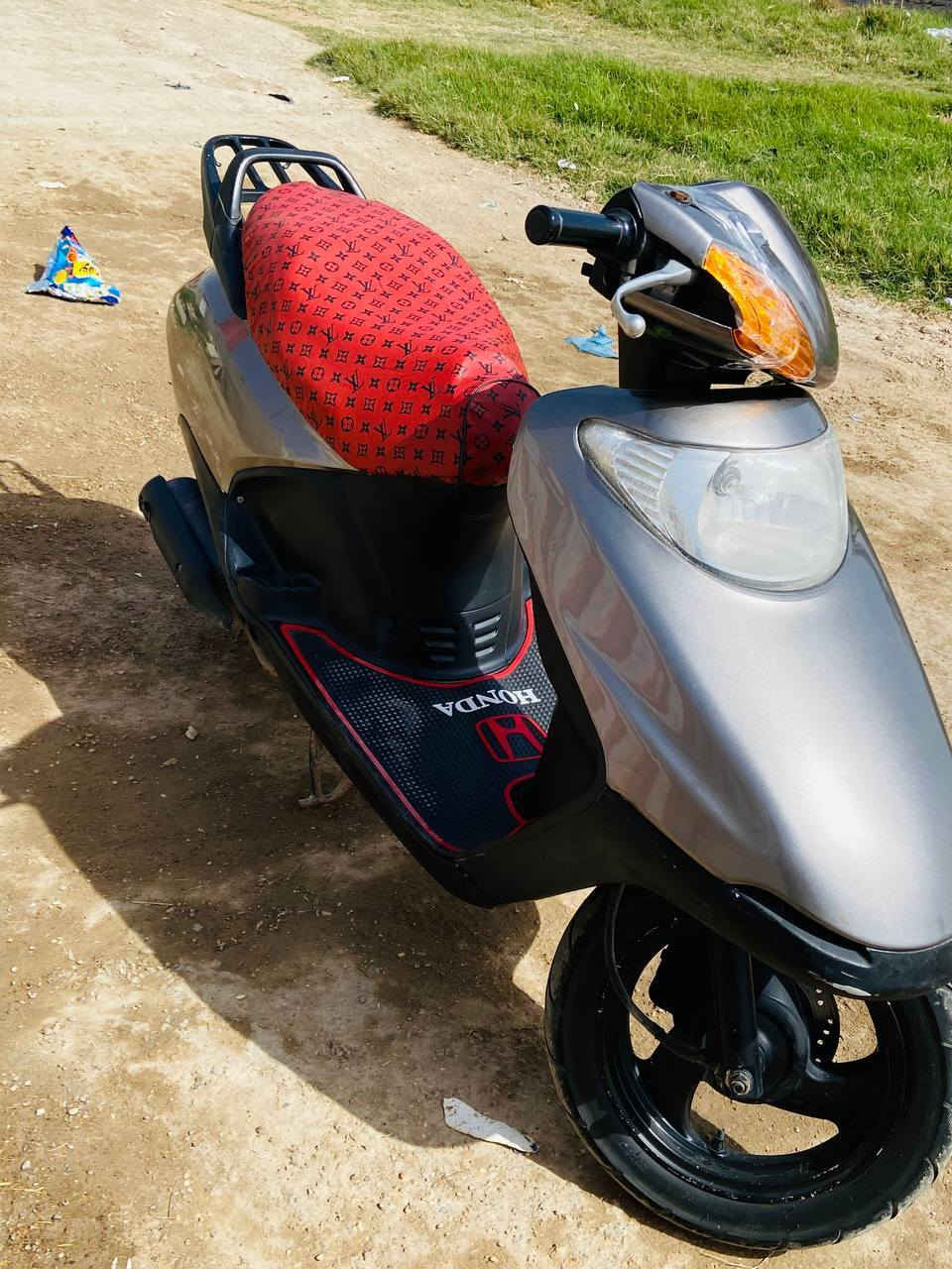 سلام عليكم 
دراجة سبيسي ياباني اصلي للبيع كفرات ابو الختم 
نكره سلف كهربائيات شغاله قفل ستيرن مفتوحه مره وحده 
كوت حي الحكيم سعر خاص متواجد فيس اتصال واتساب 
***********
