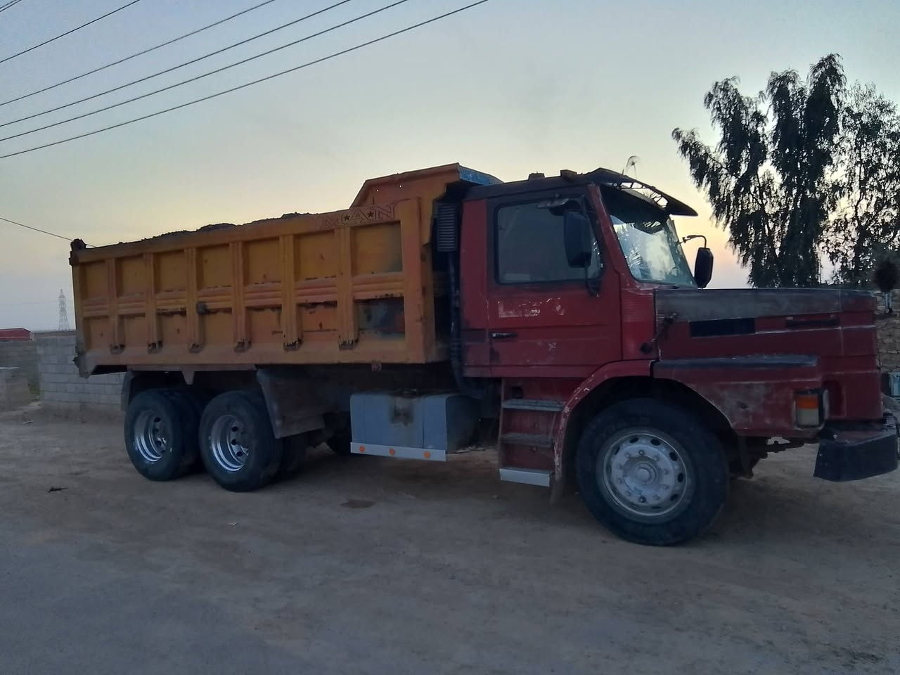 سكانيه البيع 112 موديل 91 رقم نكليزي المكان الانبار حديثة رقم الهاتف
***********
