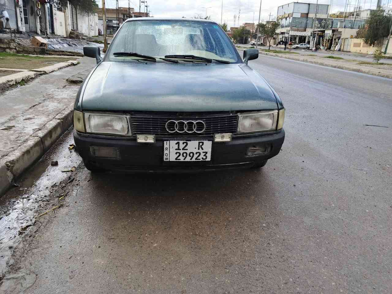 السلام عليكم
اودي ١٩٩٨٨
رقم جديدة وهزه جديدة 
السعر ٢٥$
للتواصل ***********
