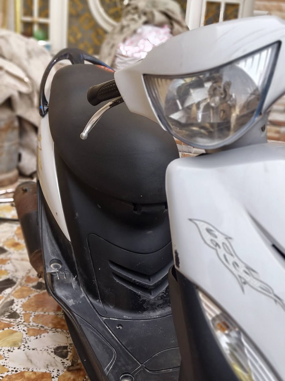 السلام عليكم اخوان دراجه ماكس عدله للبيع مفتوح اول مره بوشه 55 كهربيات كله شغاله كفرات بلاديه الدراجه شلعه ومعدل للتواصل مراسلة الصفحه او التصال على الراقم التالي ‏‪***********‬‏ رقمي بيه واتساب «مستعجل على البيع» او مروس بربعه كير اصولي والسعر خاص
