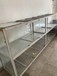 ميز جام للبيع طول 3 متر وارتفاع 140 رقم 07819764657