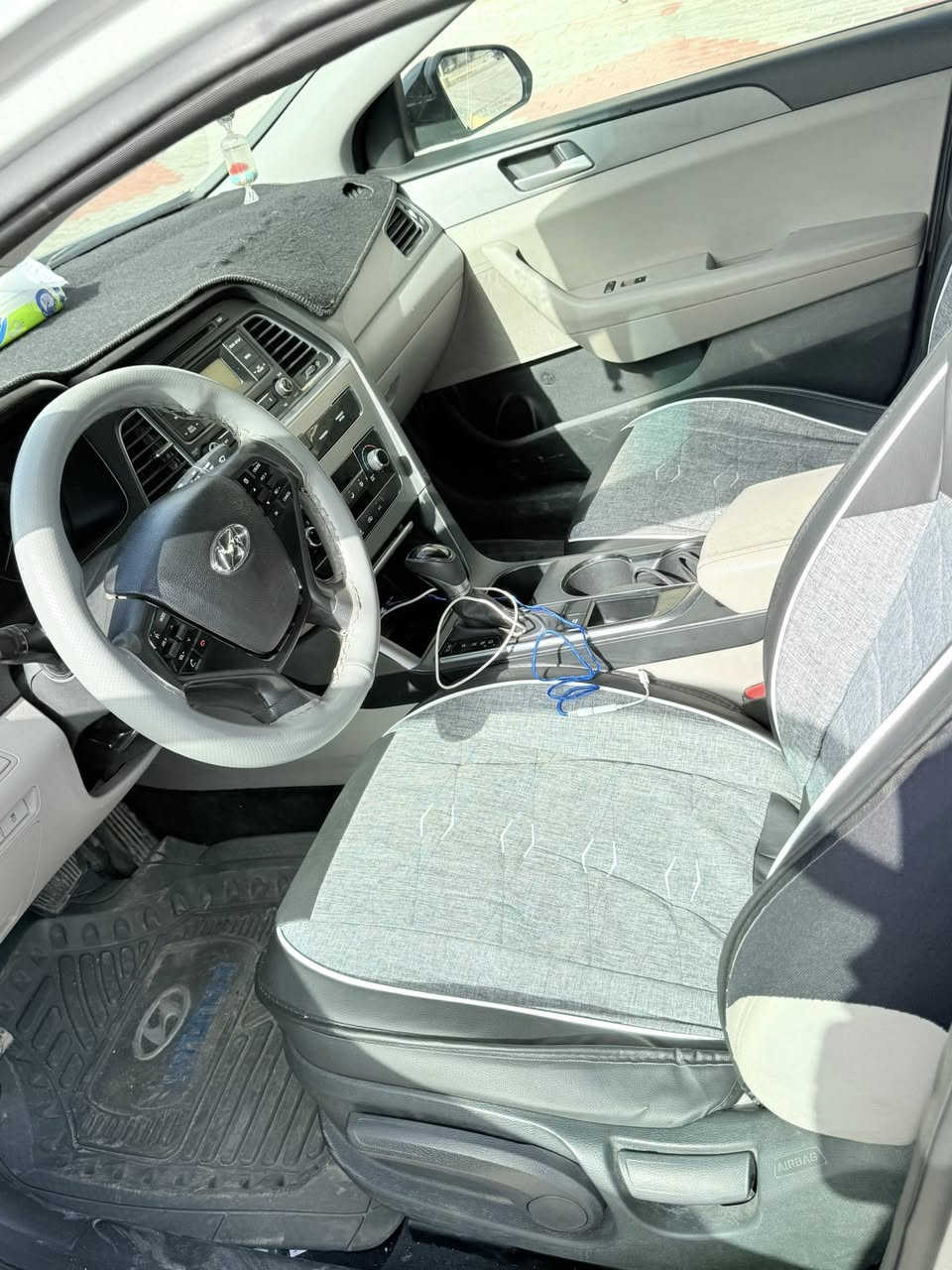 السلام عليكم سياره نوع سوناته مديل 2015فول مواصفات ما عده فتحه تحكم استرن حساسات مري شفط كفاله كير مكينه حداديه تخم تاير تبريد تئدفى  رقم بغداد مشروع وطني تحويل مباشر  العنوان  السعر 123بيها مجال حك الجيه كربلاء رقم الهاتف ***********
