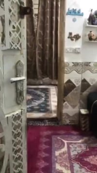 عندي للبيع بيت بلديات زراعي ضياء الحلفي 100متر مربع ابصف الركن طابق وا...