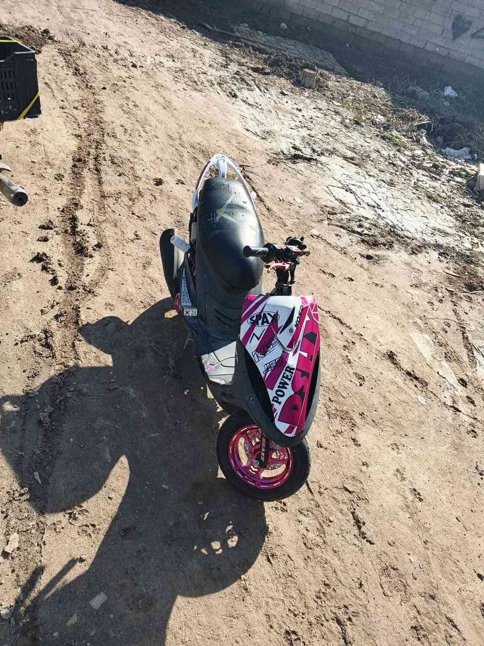 للبيع او مراوس بنامه  دراجه رمبه نزلته صار 6شهر وسويته 55 كلمله مكمله كلشي مابيه ابيعلك هيج او كامل غراضه كلهن موجوداد... شلعه معدل فول تعال كلبه وشوفه المكان ديالى بعقوبه ***********بي واتساب
