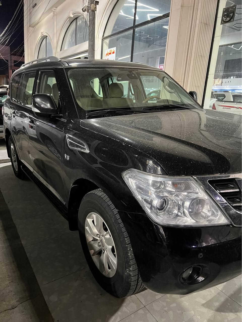 للبيع فقط نيسان باترول 2011 فول

لون اسود ملكي

‏ SE السياره محرك صغير 5.6 المرغوب 

 بصمه سلايت ثلاجه حساسات كشنات كهرباء تبريد خلفي 

رقم سليمانيه مميز تحويل او وكاله 

ماشيه ٢٨٠ الف 

خليجيه السياره بيها صبغ جاملغ خلفي فقط 

السعر ٢٢٠ ورقه وبيها مجال بسيط 

مكان السياره اربيل 

*********** 

الشراي يخابر ويتدلل أربيل, العراق
