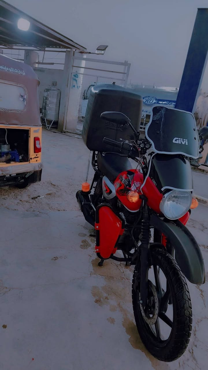 سلام عليكم ورحمة درجه بوكسر مديل 23 رقم وسنويه لبيع سعر 2500 وبيه مجال حك جيه مكينه خير من الله لا تنقيص ولا تبخير مكاني بغداد رقم *********** ما متوجد وساب
