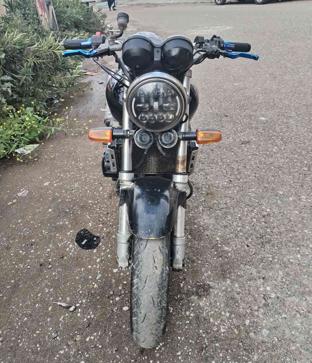 CB400
محرك كبس مامفتوح موديل 2000
كهربايى كوله شغال اى عيب مابى
للبيع سعره سعره 10 أوراق
مكانى كركوك
***********
