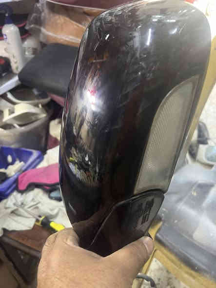 اصل شاهينه يرهم ملكه يرهم ماجسته.  اسود ملكي ابلادي 
السعر ٧٥  العنوان نجف نهاية شارع حي الشرطه هاتف المحل ***********
