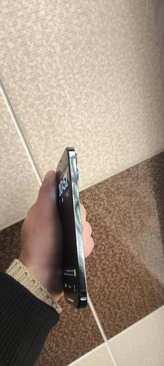 ايفون 12 برو ماكس شرق اوسط ZA دبل سيم ذاكر 128 بطاريه 88 نورمال مامفتوح مايعبر هوا شرط سعر 460 وبي مجال خاص او ***********
