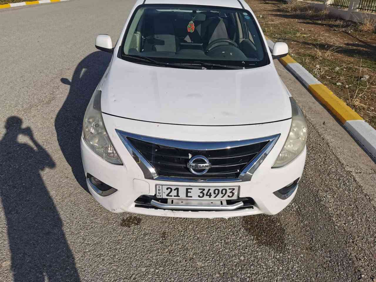 نيسان سني موديل 2019 رقم سليمانية بسمي رقم جديد
ضرر خلفي ثلاث قطع صبغ
2 جاملغ وصندوق
السعر 93 ورقه 
مكان السياره اربيل
***********
