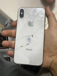 آيفون اكس • ٦٤ • بطارية ٩٩%
