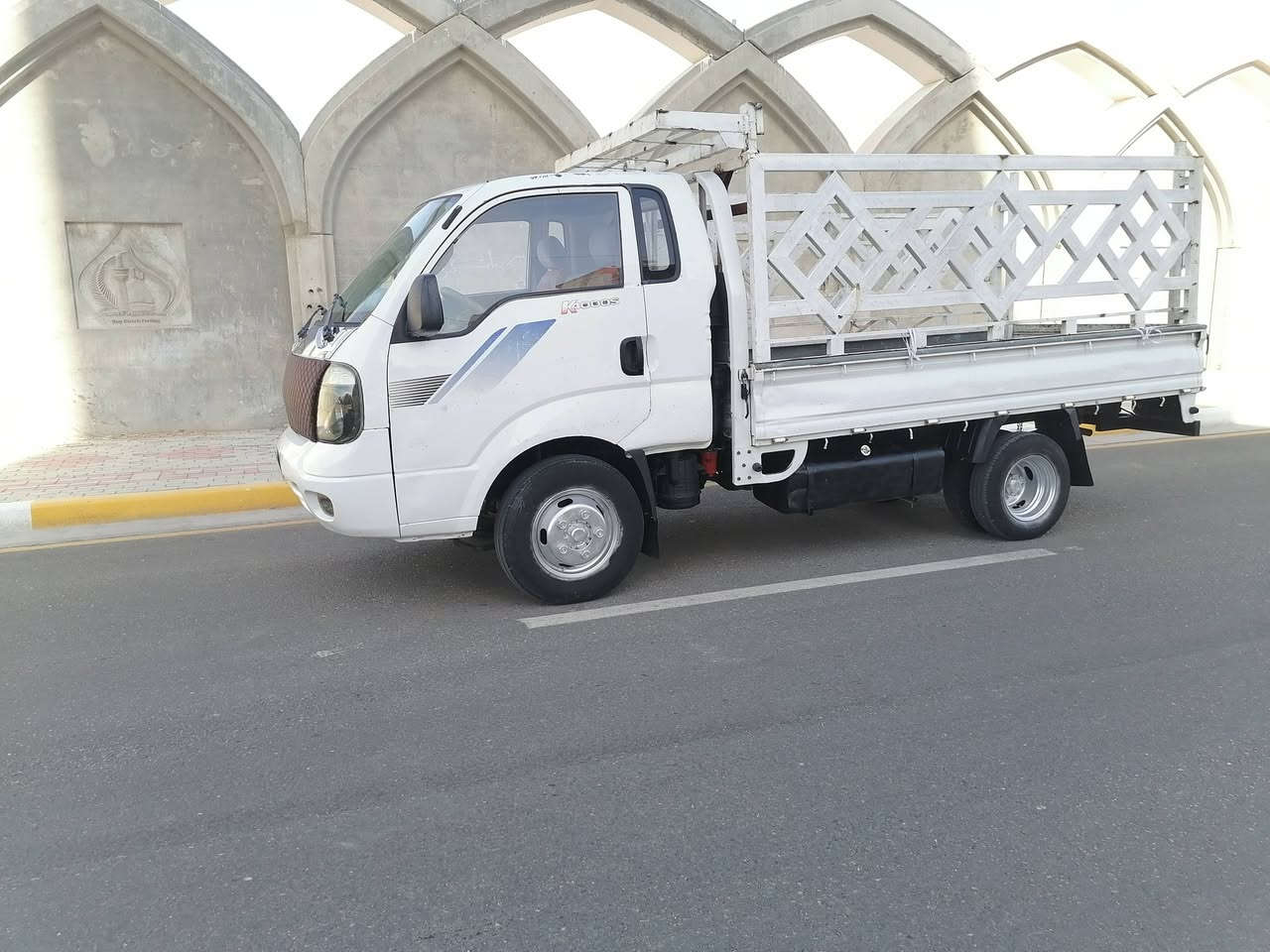 اسلام عليكم كيه للبيع فحل للبيع موديل 2009 رقم كربلاء السياراة مكفولة من الحادث مكان السيارة كربلاء السعر 88 للستفسار ***********
