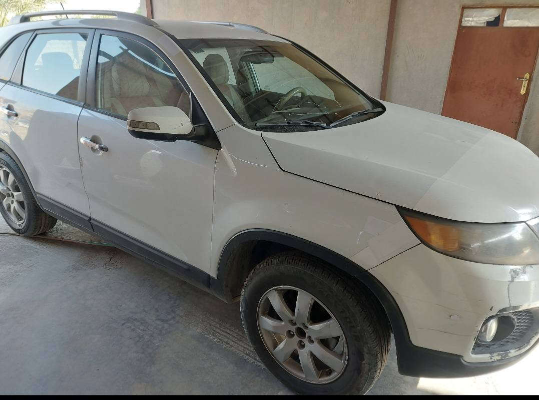 للبيع
سورنتو موديل ٢٠١٣ بغداد رقم انكليزي
6 سلندر عدد الركاب 7 وارد
مواصفات نص فول
محرك مفتوح لاتنقيص ولاتبخير شرط المحرك والكير
تبريد شغال - كهربائيات شغالة 
الضرر مرفق السونار مع الصور

السعر = 140 ورقة امريكي شرط التحويل 
العنوان / بغداد - ناحية المشاهدة 
سبب البيع بحاجة الى المبلغ واعتذر عن المراوس واعتذر عن البيع بالاجل


**إذا كنت صاحب هذا الإعلان وتريد حذفه لأي سبب، رجاءا أرسل رسالة إلى الدعم الفني**