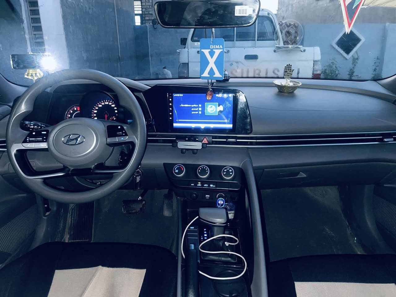 السلام عليكم من رخصه الادمن سياره الانترا
مكفوله كفاله عامه 
ماعده شخط ب جاملغ الامامي 
(جه الراكب) 
موديل 2023
مكينه 1600
موصفات نص فول 
السعر 165وبيه مجال
رقم بغداد تحويل مباشر 
مكان بغداد الزعفرانيه
*********** هـ
