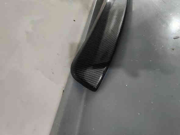 كماليات ملكه للبيع
***********
