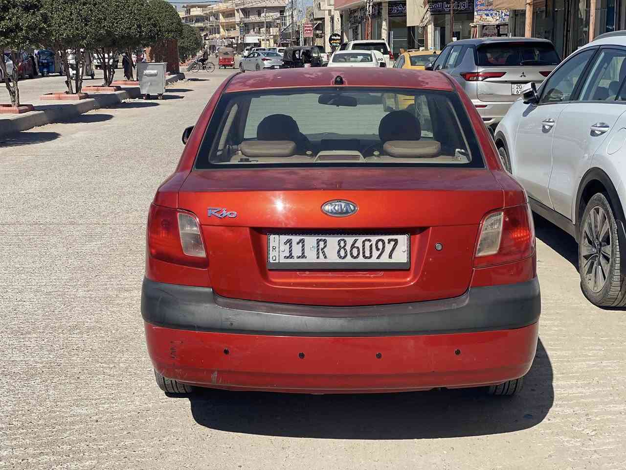 السلام عليكم
كيا ريو للبيع 
موديل2009
لون احمر  
سياره حلوه وجاهزه 
كير ومحرك شرط 
شاشه وكامره بيها
سنويه جديده ورقم  
وهزه جديده 
محرك1600 الاصلي تبريد + تتفئه شرط
لا صرف ولا نفخ
بسمي انا وشرط التحويل 
السعر85وبيها مجال 
ضررها مبدل صندوك فقط 
مكان السياره بعقوبه  
اتصال
***********
