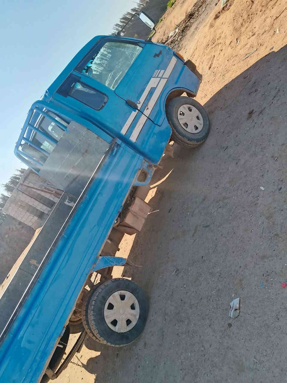 كيه بنكو موديل 90نضيفه محرك كير تخم تاير حداديه نص عمر سنويه 29تحويل مباشر صاعده هزه وكامله رقم ديالى كامله بيه نواقص بصيطات مكان سياره كربلاء رقم لتصال ‏‪***********‬‏ سعر تصل وبيك خير ودلل
