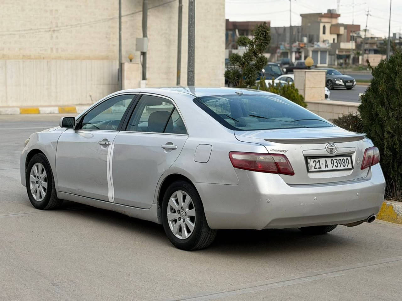 تويوتا كامري موديل 2009 امريكي V6
سنوية رقم جديد لحد 2027 شرط تحويل غرامات
گير محرك بشرط 
سيارا 3 قطع صبغ بدون دواخل بدون ضرر
منضومة غاز ايطالي  شرط

سعرها 85$ بي مجال قليل
مكاني كركوك
رقم موبايل *********** كركوك, العراق
