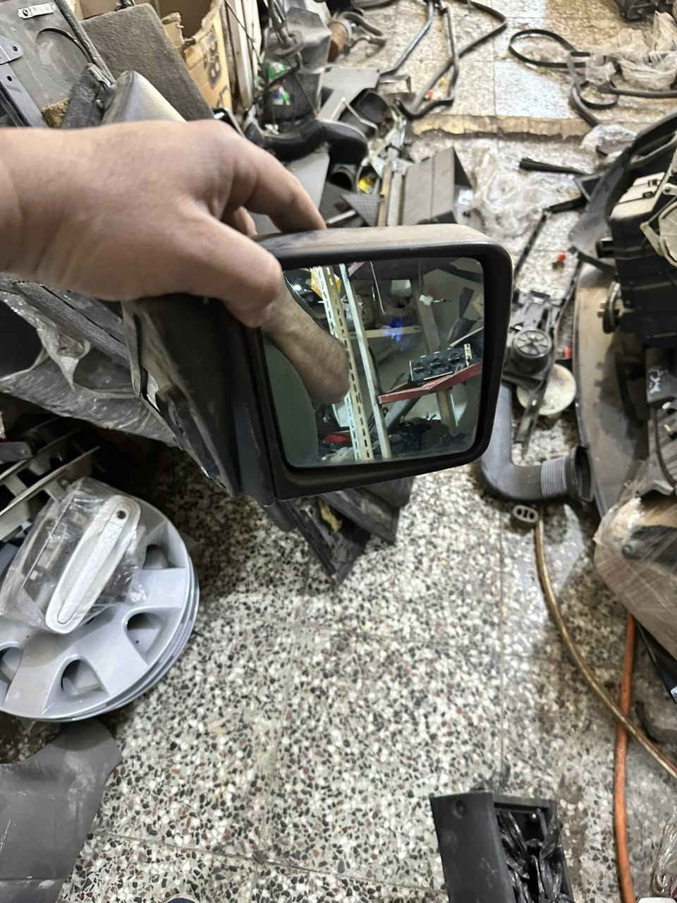 السلام عليكم زوج مري 190 مكاني بغداد الكرادة السعر 80 الف ***********
