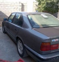 بي ام 525 للبيع سنويه صاقطه السعر 45 رقم اربيل رقم الهاتف 07810890620