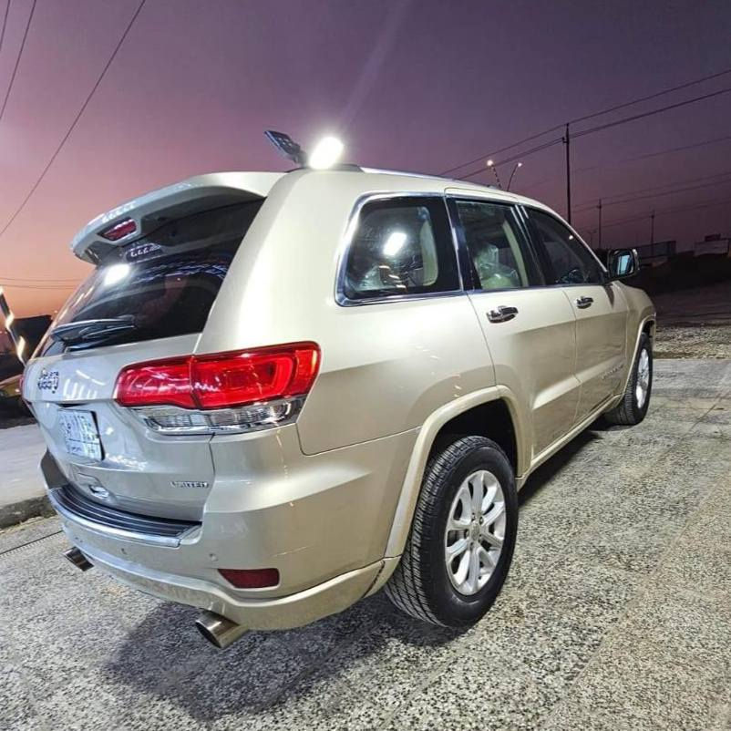 جيب موديل 2015 
تبديل بنيد فقط 
صور حادث داخل منشور 
185
للاستفسار الاتصال ***********
