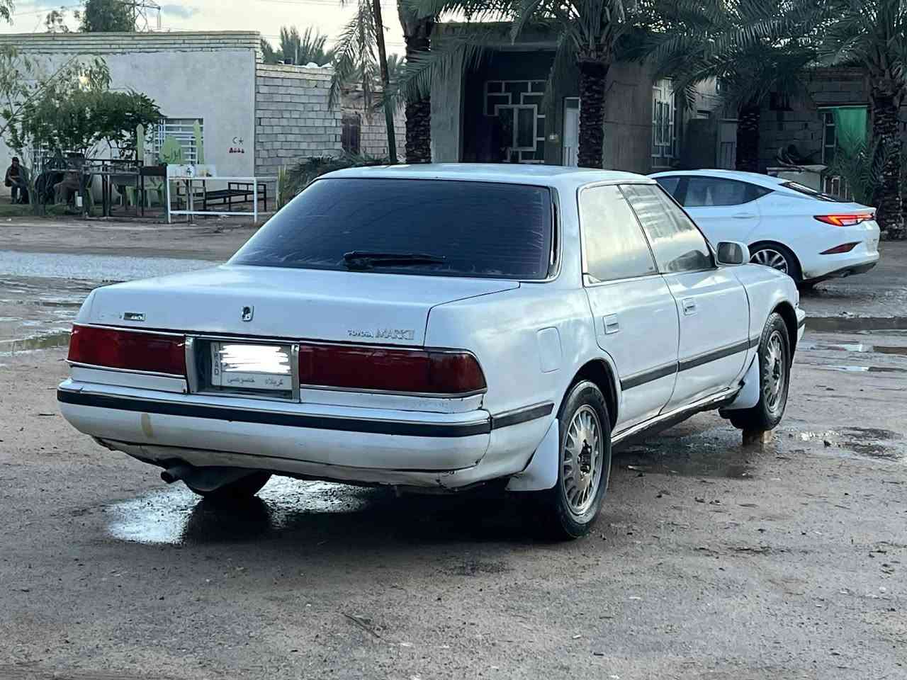 السعر ﴿39﴾ وبيها مجال
الاتصال ***********
مارك عضم موديل ﴿92﴾رقم كربلاء الماني  سنويه لغايه 2028

مكينه وكير  ونجي ناعم ﴿جدد كلش ﴾
 حداديه جديده تخم تاير جديد

السياره حلوه ومال جناي 

ملاحضه السياره  مكفوله من الصبغ وال الكص وانقل جثه والضربه   

مكان السياره كوفه حي ميسان
