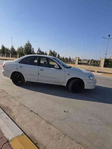 للبيع نقد فقط 
نيسان صني 2002 سياره جديده على وضع الشركه تبريد   تدفئه 
قطره صبغ مابيه بيه كم ملاحظه بارد فقط  الشرعي بلموصل
محرك جديد طخم تاير جديد سياره مال جناي التواصل عل رقم فقط ***********
