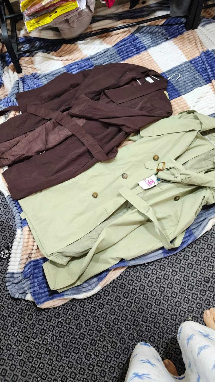 السلام عليكم بنات عيني اني عندي بيج وأريد اسافر عندي بقت  قطع تقريبا ١٠ قطع للي تريد تسترزق بضاعه نظيفه مليون بل ميه


**إذا كنت صاحب هذا الإعلان وتريد حذفه لأي سبب، رجاءا أرسل رسالة إلى الدعم الفني**