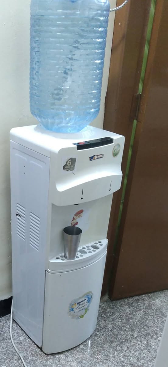 فلتر 55
غسالة الحافظ 20 كيلو فول اوتوماتيك 225 
ماطور ماء نوعية شمجي 50 
العنوان الشعب بالقرب من سوق شلال


**إذا كنت صاحب هذا الإعلان وتريد حذفه لأي سبب، رجاءا أرسل رسالة إلى الدعم الفني**