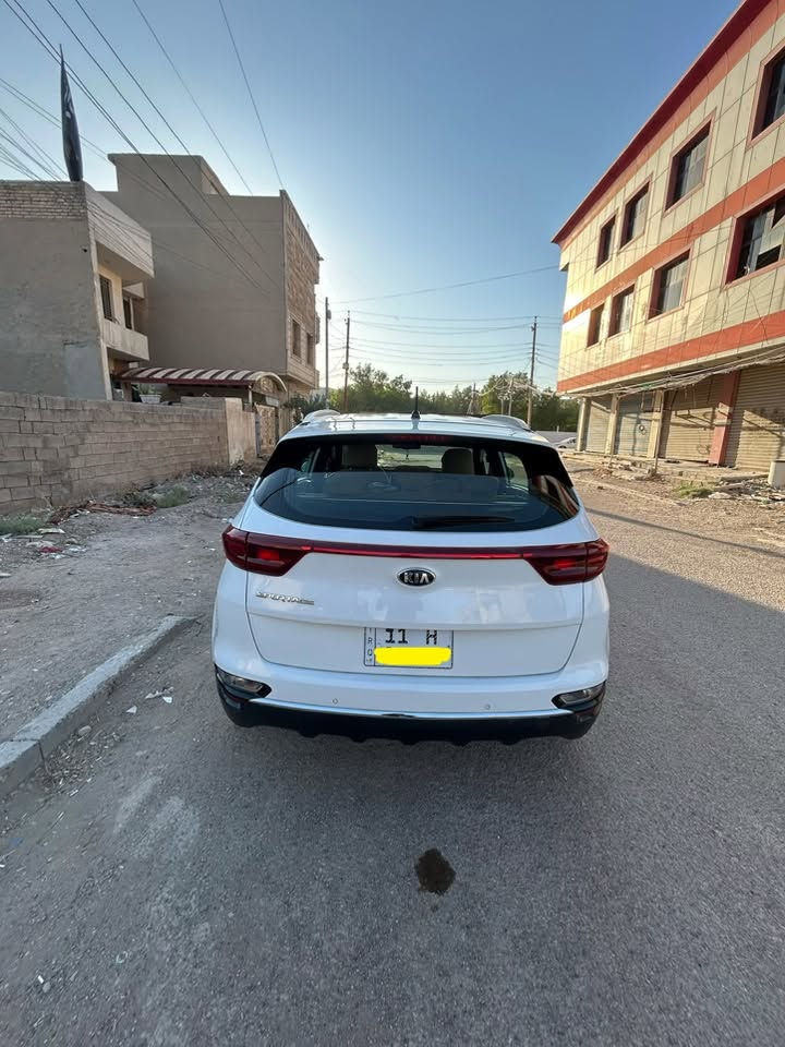 سبورتج 2019 شكل 2020
سياره خليجي مكفوله من الحادث 

سياره ماشيه 84 الف

سويج حساس امامي خلفي بدون فتحه 

مكينه 2000 دوش سياره كلش نضيفه تبريد بارد ثلج  سعره 190$

عنوان بغداد الزعفرانية للاستفسار
***********
