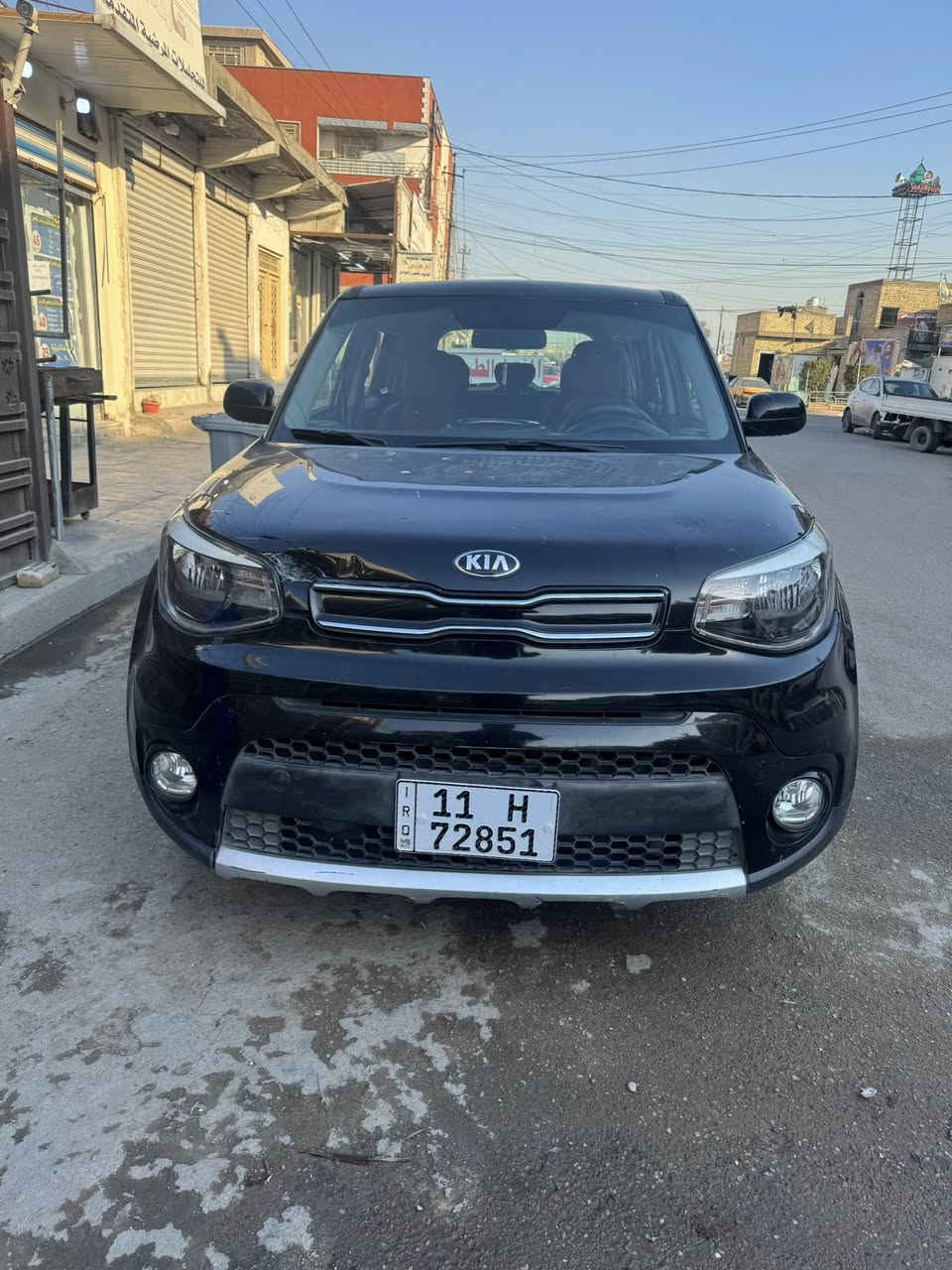 السلام عليكم
صول 2018 وارد امريكي ماشية 90 الف حقيقي مكينة 2000 حادثها مال امريكا باب السايق قفط و بالعراق صار بيها باب و جاملغ خلفي يعني 3 قطع باقي السيارة كلها شركة سيارة على ايد وحدة رقم بغداد باسمي تحويل مباشر ثاني يوم عنواني بغداد البلديات السعر 115 و بيها مجال 
للاستفسار ***********
