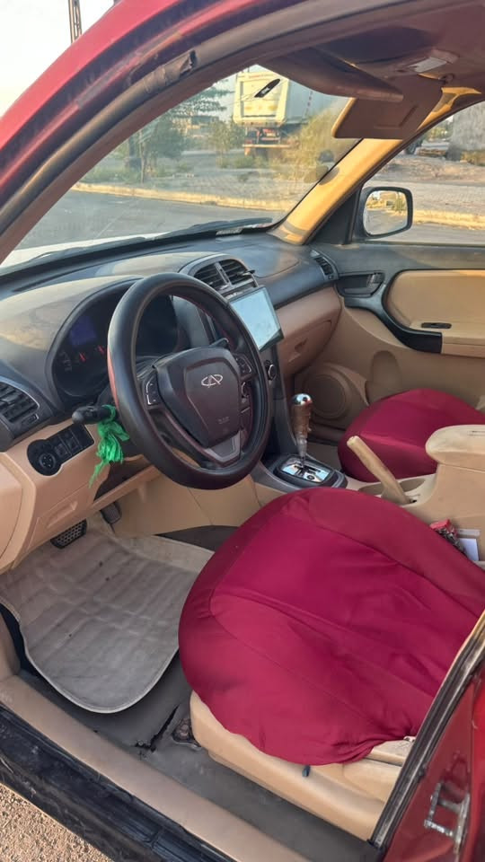 تيكو ٢٠١٣
سيارة بدون اي نقص
مكينة وكير 
تبريد ثلج 
تخم تاير 
حدادية جديدة
السعر ٣٧ ورقة
المكان البصرة
***********
