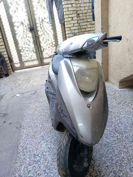 السلام عليكم دراجه بريز للبيع الدراجه محرك مفتوح السعر ٥٠٠ وبيها مجال الرقم الهاتف ***********
