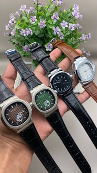 باتيك فيليب • سير جلد • قفل فراشة